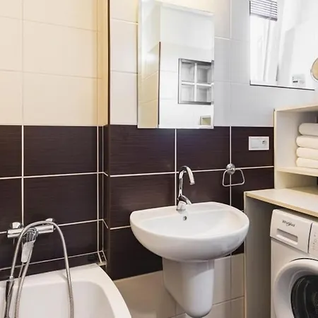 Sokolska Peacefull Residence, Old Town Апартаменты Братислава