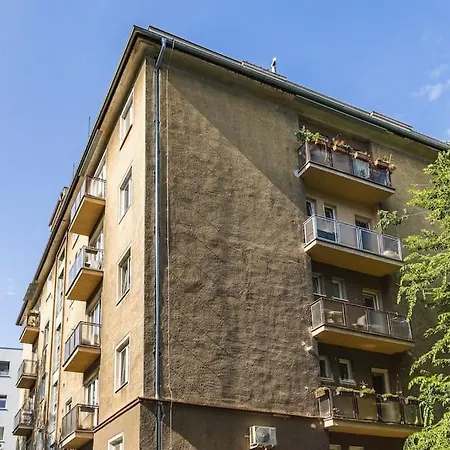 Sokolska Peacefull Residence, Old Town Apartmán